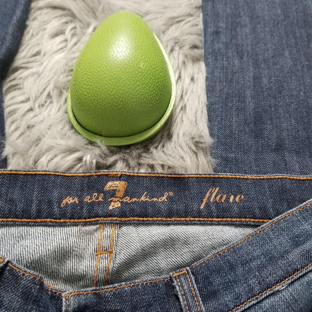 7 for all mankind, women Jean's, size 28. - Picture 7 of 7